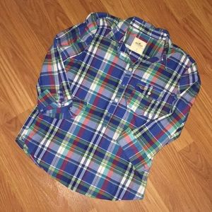 Plaited hollister button up shirt